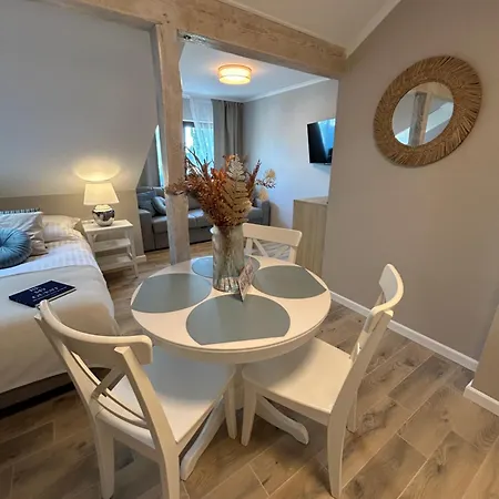 Stacja Baltyk Apartment's * דז'ווירז'ינו