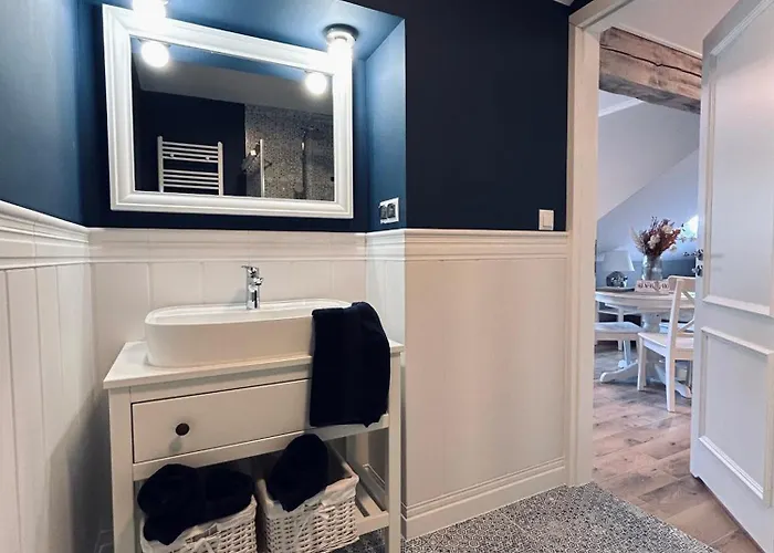 Stacja Baltyk Apartment's דירה דז'ווירז'ינו